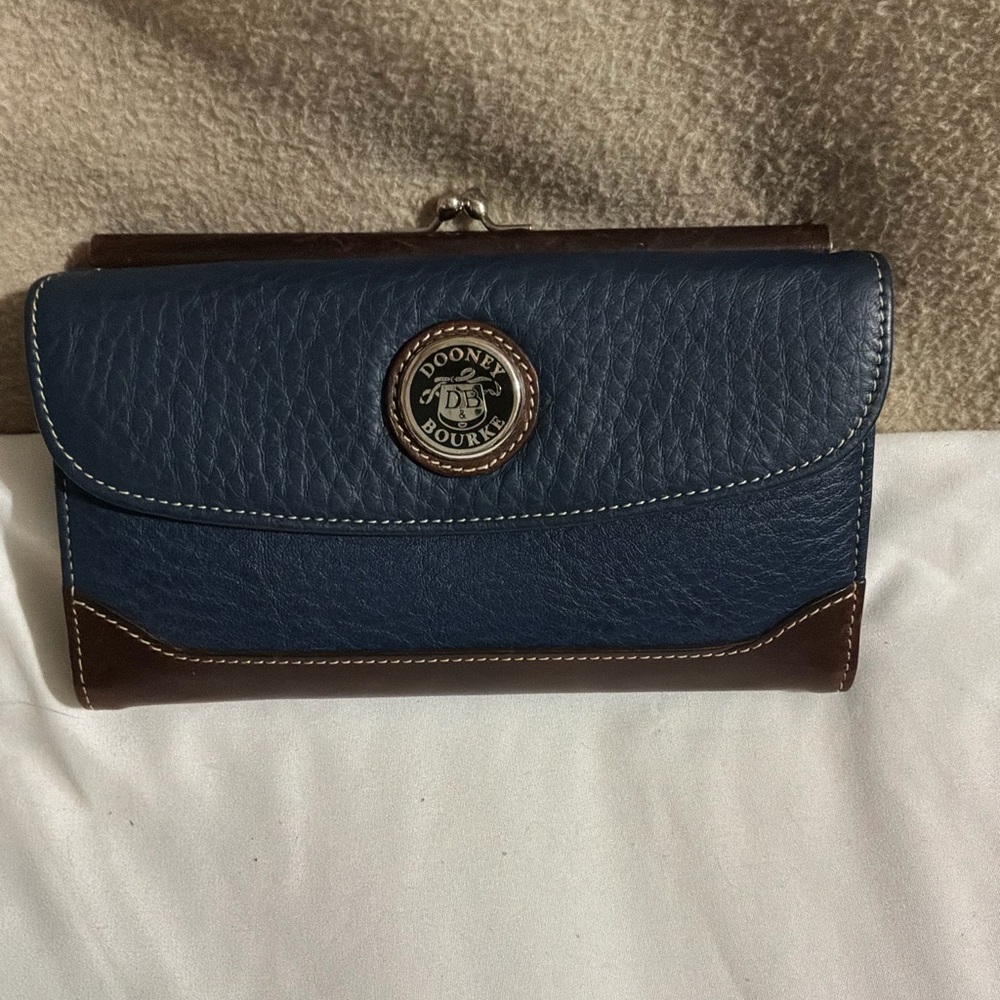 Vintage Dooney & Bourke AWL Checkbook Organizer Wallet, Color Navy Blue